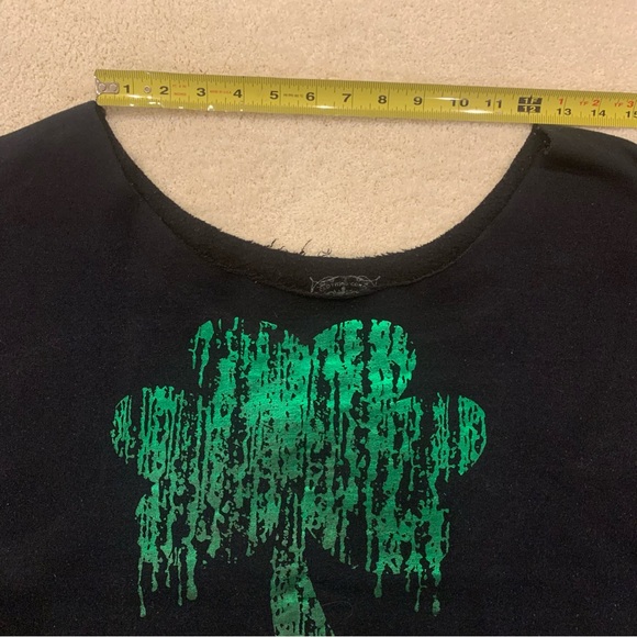 Vintage Fly Clothing Co Black Sweatshirt Distressed Shamrock Kangaroo Pocket L - Picture 5 of 8